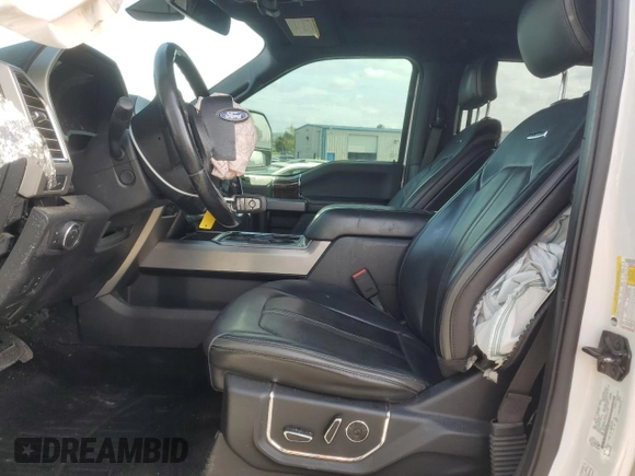 2017 Ford F-350 Platinum с VIN 1FT8W3BT1HEB72157, выставлен на аукционе Copart как лот 50434415 с пробегом 177 062 миль миль и Списание • Salvage title. История ставок и продаж доступна на DreamBid. Изображение 7.