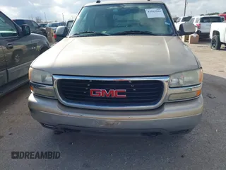 2005 GMC Yukon XL SLT with VIN 1GKEC16Z55J212696, listed as a IAAI auction lot 41503016 with 267,101 mi miles. Bid and sale history available at carsss.com. Image 6.