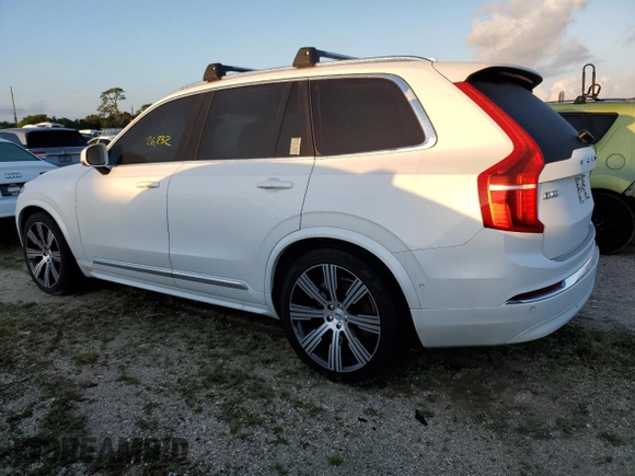 2023 Volvo XC90 Ultimate with VIN YV4062PA0P1926988, listed as a Copart auction lot 72169914 with 26,232 mi miles and Salvage Title. Bid and sale history available at carsss.com. Image 2.
