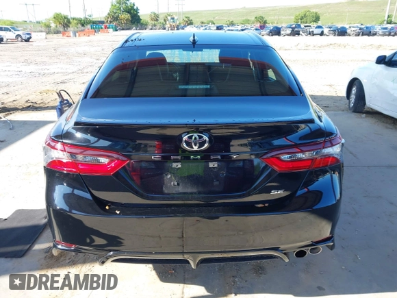 2023 Toyota Camry SE z VIN 4T1G11AKXPU747251, wystawiony jako IAAI lot #42388819 z przebiegiem 39 542 mil mil oraz . Historia ofert i sprzedaży dostępna na DreamBid. Obrazek 16.