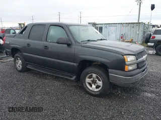 2004 Chevrolet Avalanche Z71 with VIN 3GNEK12T34G335887, listed as a IAAI auction lot 41150948 with 192,067 mi miles. Bid and sale history available at carsss.com. Image 1.