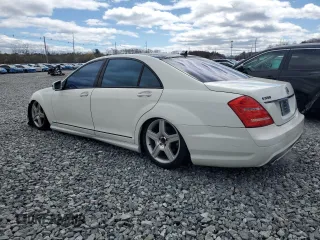 2008 Mercedes-Benz S 550 z VIN WDDNG86X18A214561, wystawiony jako Copart lot #52362325 z przebiegiem 150 140 mil mil oraz Czysty tytuł • Clean title. Historia ofert i sprzedaży dostępna na DreamBid. Obrazek 2.
