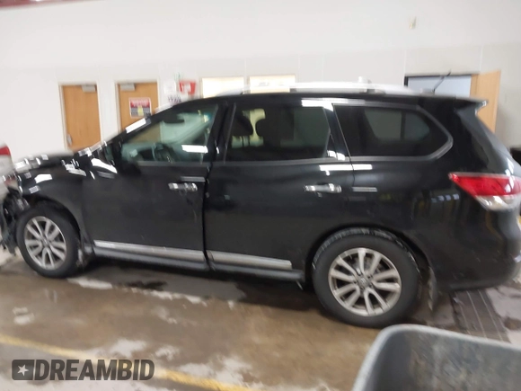 2014 Nissan Pathfinder S with VIN 5N1AR2MM5EC698528, listed as a IAAI auction lot 41270744 with 129,817 mi miles and . Bid and sale history available at DreamBid. Image 14.