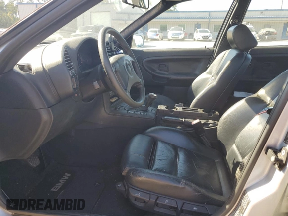 1997 BMW M3 z VIN WBSCD9325VEE06798, wystawiony jako Copart lot #74915394 z przebiegiem Nie podano mil oraz Czysty tytuł • Clean title. Historia ofert i sprzedaży dostępna na DreamBid. Obrazek 7.