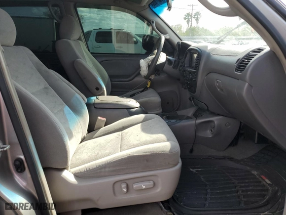 2005 Toyota Sequoia SR5 with VIN 5TDZT34A45S251546, listed as a Copart auction lot 44311665 with 0 mi miles and Non Repairable. Bid and sale history available at carsss.com. Image 7.