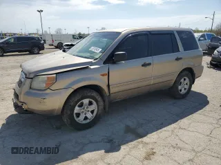 2006 Honda Pilot LX z VIN 5FNYF18196B017457, wystawiony jako Copart lot #53818945 z przebiegiem 148 041 mil mil oraz Szkoda całkowita • Salvage title. Historia ofert i sprzedaży dostępna na DreamBid. Obrazek 1.