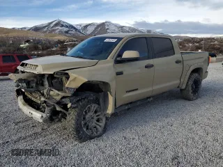 2016 Toyota Tundra 4WD Truck SR5 with VIN 5TFDW5F11GX566487, listed as a Copart auction lot 42922545 with 128,809 mi miles and Salvage Title. Bid and sale history available at carsss.com. Image 1.