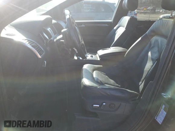 2015 Audi Q7 3.0T S line Prestige with VIN WA1DGAFE1FD005886, listed as a Copart auction lot 47623895 with 0 mi miles and Salvage Title. Bid and sale history available at carsss.com. Image 7.