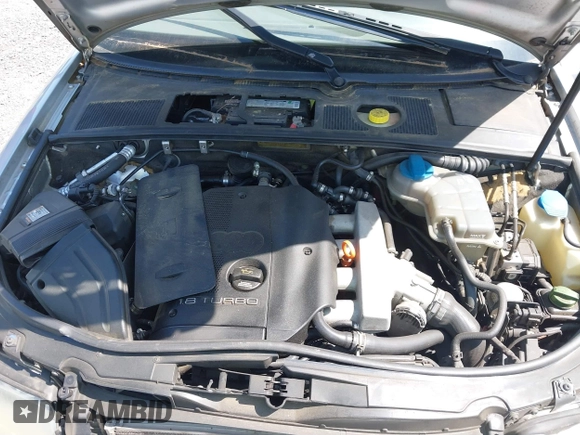 2003 Audi A4 1.8T z VIN WAUJC68E73A236090, wystawiony jako IAAI lot #42139658 z przebiegiem 118 055 mil mil oraz . Historia ofert i sprzedaży dostępna na DreamBid. Obrazek 10.