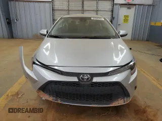 2022 Toyota Corolla LE with VIN JTDEPMAE6NJ204273, listed as a Copart auction lot 46590455 with 70,088 mi miles and Salvage Title. Bid and sale history available at DreamBid. Image 5.