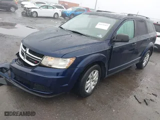 2018 Dodge Journey SE with VIN 3C4PDCAB7JT170557, listed as a IAAI auction lot 41574361 with 105,824 mi miles. Bid and sale history available at carsss.com. Image 17.
