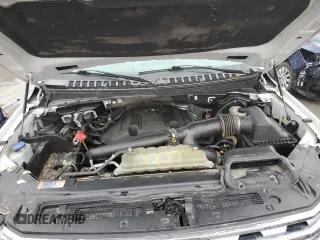 2020 Ford Expedition Max Limited z VIN 1FMJK2AT2LEA88717, wystawiony jako Copart lot #49254215 z przebiegiem Nie podano mil oraz Szkoda całkowita • Salvage title. Historia ofert i sprzedaży dostępna na DreamBid. Obrazek 11.