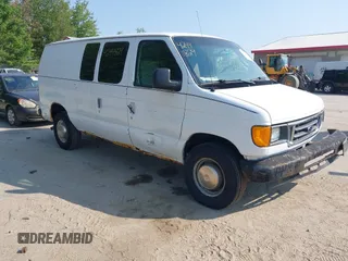 2006 Ford Econoline Cargo z VIN 1FTSE34L66HA34423, wystawiony jako IAAI lot #42441829 z przebiegiem 305 406 mil mil oraz . Historia ofert i sprzedaży dostępna na DreamBid. Obrazek 1.