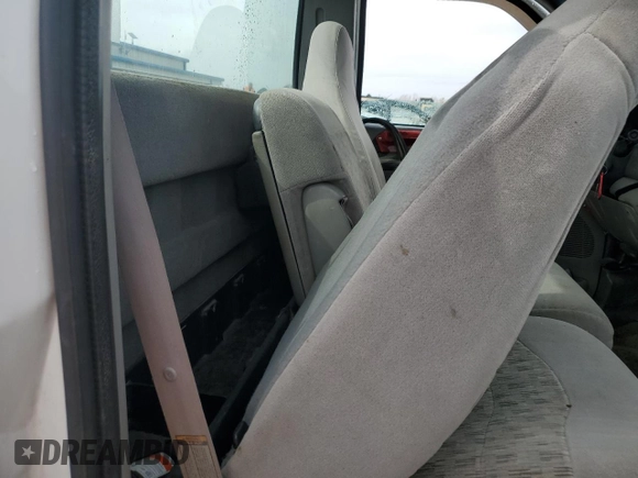 1999 Ford Super Duty F-250 XL with VIN 1FTNF21F7XEA07513, listed as a Copart auction lot 49390225 with 173,726 mi miles and Salvage Title. Bid and sale history available at carsss.com. Image 10.