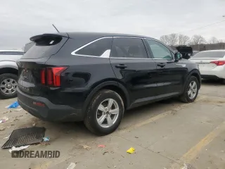 2021 Kia Sorento LX with VIN 5XYRG4LC4MG001331, listed as a Copart auction lot 47887095 with 69,973 mi miles and Salvage Title. Bid and sale history available at carsss.com. Image 3.