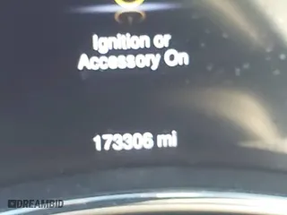 2015 Jeep Grand Cherokee Altitude with VIN 1C4RJFAG6FC724592, listed as a IAAI auction lot 41525448 with 173,306 mi miles. Bid and sale history available at carsss.com. Image 15.