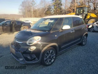 2015 FIAT 500L Urbana Trekking with VIN ZFBCFADH1FZ031699, listed as a Copart auction lot 88401555 with 94,497 mi miles and Salvage Title. Bid and sale history available at carsss.com. Image 1.