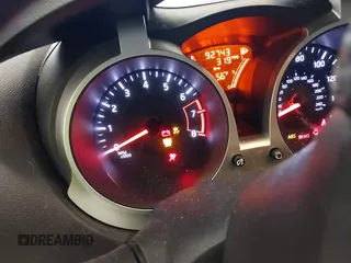 2015 Nissan Juke SV with VIN JN8AF5MR6FT509241, listed as a IAAI auction lot 41580123 with 92,743 mi miles. Bid and sale history available at carsss.com. Image 7.