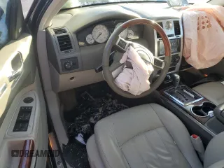 2008 Chrysler 300 C with VIN 2C3LK63H68H297945, listed as a Copart auction lot 42972204 with 131,750 mi miles and Salvage Title. Bid and sale history available at carsss.com. Image 8.