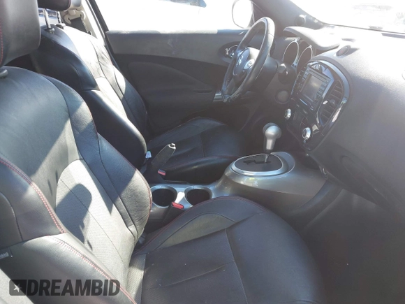 2012 Nissan Juke SL with VIN JN8AF5MV2CT112585, listed as a IAAI auction lot 41620244 with 128,672 mi miles. Bid and sale history available at carsss.com. Image 5.