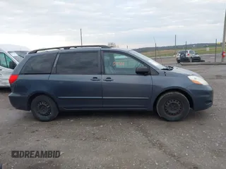 2007 Toyota Sienna CE with VIN 5TDZK23C97S047120, listed as a IAAI auction lot 42010384 with 186,070 mi miles. Bid and sale history available at carsss.com. Image 13.