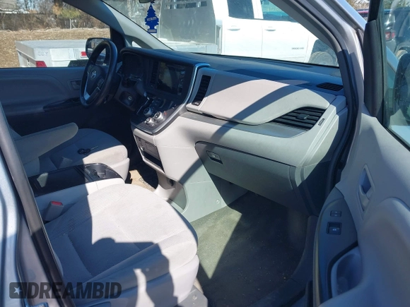 2017 Toyota Sienna L with VIN 5TDZZ3DC2HS823864, listed as a IAAI auction lot 41640613 with 194,318 mi miles and . Bid and sale history available at DreamBid. Image 5.