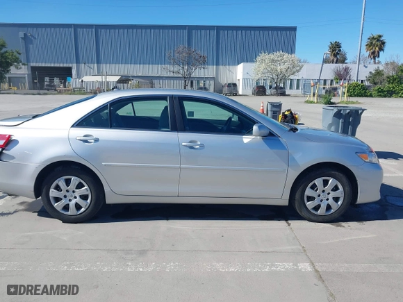 2010 Toyota Camry with VIN 4T1BF3EK5AU059764, listed as a IAAI auction lot 41817921 with 3,993 mi miles. Bid and sale history available at carsss.com. Image 13.