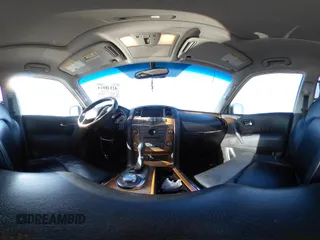 2012 Infiniti QX56 7-passenger z VIN JN8AZ2NE1C9020708, wystawiony jako IAAI lot #42128814 z przebiegiem 173 403 mil mil oraz . Historia ofert i sprzedaży dostępna na DreamBid. Obrazek 18.