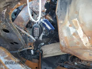 2019 Nissan Maxima SV z VIN 1N4AA6AV3KC383258, wystawiony jako Copart lot #70022104 z przebiegiem Nie podano mil oraz Nie do naprawy • Non repairable. Historia ofert i sprzedaży dostępna na DreamBid. Obrazek 12.