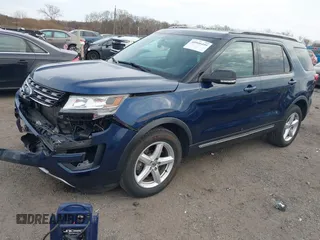 2017 Ford Explorer XLT with VIN 1FM5K8D86HGD80541, listed as a IAAI auction lot 40900499 with 128,179 mi miles and . Bid and sale history available at carsss.com. Image 2.