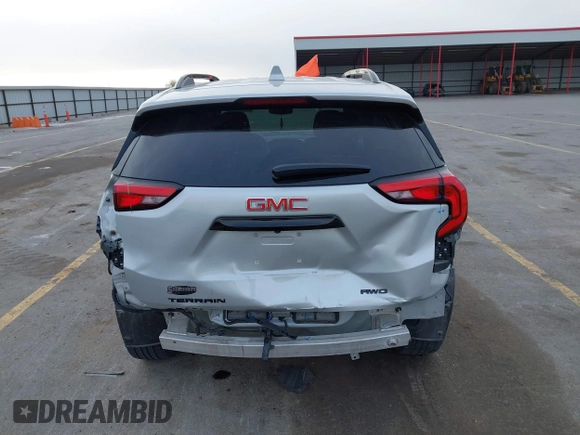2021 GMC Terrain SLE with VIN 3GKALTEV1ML305764, listed as a IAAI auction lot 41394429 with 28,900 mi miles and . Bid and sale history available at carsss.com. Image 17.