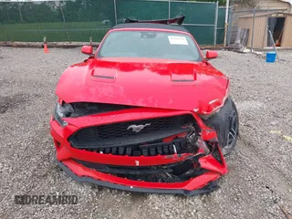 2022 Ford Mustang EcoBoost z VIN 1FATP8UH5N5115670, wystawiony jako IAAI lot #42216350 z przebiegiem 73 705 mil mil oraz . Historia ofert i sprzedaży dostępna na DreamBid. Obrazek 12.