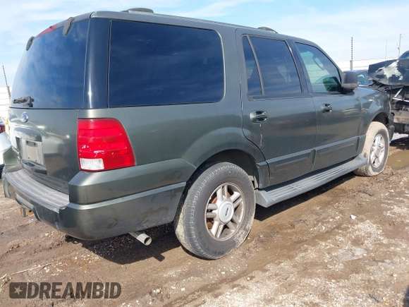 2004 Ford Expedition Special Service z VIN 1FMRU15W04LB54416, wystawiony jako IAAI lot #41392133 z przebiegiem 239 534 mil mil oraz . Historia ofert i sprzedaży dostępna na DreamBid. Obrazek 4.