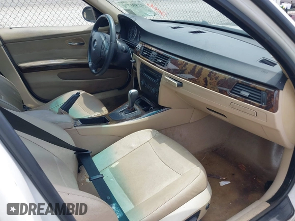 2006 BMW 3 Series 325i with VIN WBAVB13536PT06152, listed as a IAAI auction lot 42591770 with 248,688 mi miles and . Bid and sale history available at DreamBid. Image 5.