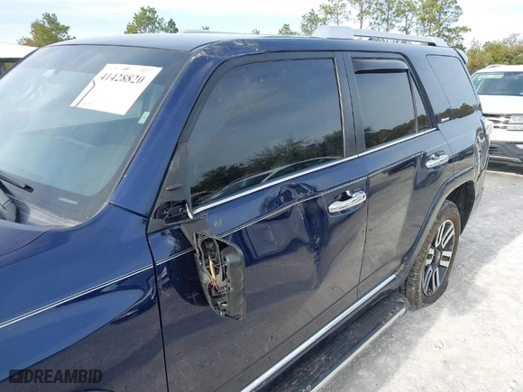2014 Toyota 4Runner Limited with VIN JTEBU5JR2E5188985, listed as a IAAI auction lot 41428820 with 128,787 mi miles. Bid and sale history available at carsss.com. Image 6.