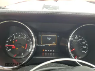 2015 Ford Mustang EcoBoost z VIN 1FA6P8TH8F5378204, wystawiony jako Copart lot #49184795 z przebiegiem 74 790 mil mil oraz Szkoda całkowita • Salvage title. Historia ofert i sprzedaży dostępna na DreamBid. Obrazek 9.