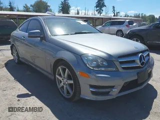 2012 Mercedes-Benz C 250 с VIN WDDGJ4HB7CF781437, выставлен на аукционе IAAI как лот 42691860 с пробегом 109 049 миль миль и . История ставок и продаж доступна на DreamBid. Изображение 1.
