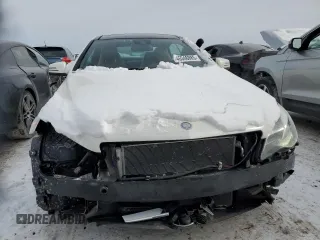 2015 Mercedes-Benz E 400 with VIN WDDKJ6HB7FF305277, listed as a Copart auction lot 45348885 with 135,896 mi miles and Salvage title. Bid and sale history available at DreamBid. Image 5.