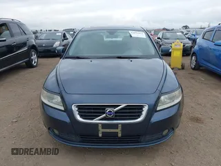2009 Volvo S40 2.4L с VIN YV1MS382292445158, выставлен на аукционе IAAI как лот 42032933 с пробегом 129 025 миль миль и . История ставок и продаж доступна на DreamBid. Изображение 12.