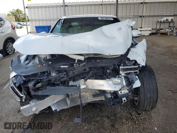 2025 Genesis G70 2.5T with VIN KMTG34SC0SU152314, listed as a Copart auction lot 61581285 with 8,656 mi miles and Non repairable. Bid and sale history available at DreamBid. Image 5.