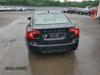 2015 Volvo S60 T5 Premier с VIN YV1612TB2F2310206, выставлен на аукционе Copart как лот 61021685 с пробегом 145 519 миль миль и Списание • Salvage title. История ставок и продаж доступна на DreamBid. Изображение 6.