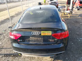 2014 Audi S5 Premium Plus with VIN WAUCGAFR1EA042566, listed as a IAAI auction lot 41632080 with 116,224 mi miles. Bid and sale history available at carsss.com. Image 16.