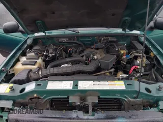 2000 Ford Ranger XL with VIN 1FTZR15V0YPC20295, listed as a IAAI auction lot 42308868 with 199,110 mi miles and . Bid and sale history available at DreamBid. Image 10.