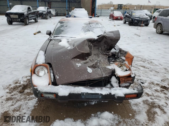 1982 Datsun 280ZX 2+2 z VIN JN1HZ06S8CX435431, wystawiony jako Copart lot #44468595 z przebiegiem 41 956 mil mil oraz Tytuł czysty. Historia ofert i sprzedaży dostępna na DreamBid. Obrazek 5.