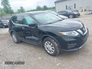 2017 Nissan Rogue SV z VIN 5N1AT2MNXHC761606, wystawiony jako IAAI lot #42259149 z przebiegiem 98 080 mil mil oraz . Historia ofert i sprzedaży dostępna na DreamBid. Obrazek 1.