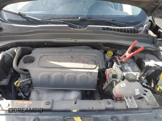 2016 Jeep Renegade Latitude with VIN ZACCJBBT8GPE15701, listed as a IAAI auction lot 41785585 with Not Provided miles. Bid and sale history available at carsss.com. Image 10.