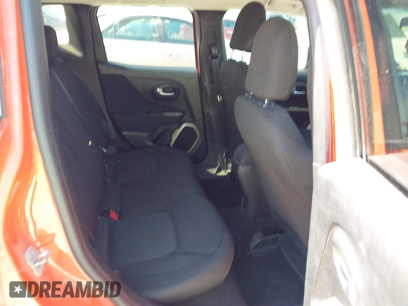 2017 Jeep Renegade Sport с VIN ZACCJAAB3HPF12020, выставлен на аукционе IAAI как лот 42323416 с пробегом 148 895 миль миль и . История ставок и продаж доступна на DreamBid. Изображение 8.