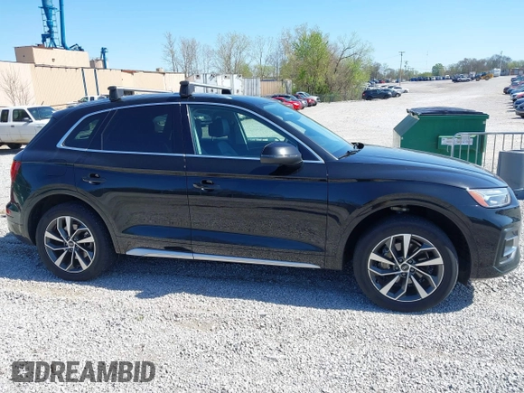 2021 Audi Q5 Premium Plus with VIN WA1BAAFY3M2023012, listed as a IAAI auction lot 41983076 with 71,249 mi miles. Bid and sale history available at carsss.com. Image 13.