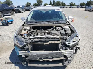 2016 Ford Fusion SE with VIN 3FA6P0H71GR118730, listed as a Copart auction lot 63500985 with 84,563 mi miles and Salvage title. Bid and sale history available at DreamBid. Image 5.