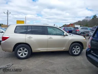 2008 Toyota Highlander with VIN JTEES41A082078238, listed as a IAAI auction lot 42057926 with 189,365 mi miles. Bid and sale history available at carsss.com. Image 13.